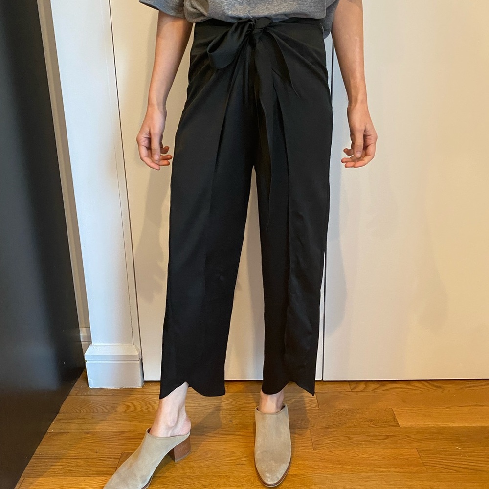 Farrow, silky, wrapped pants